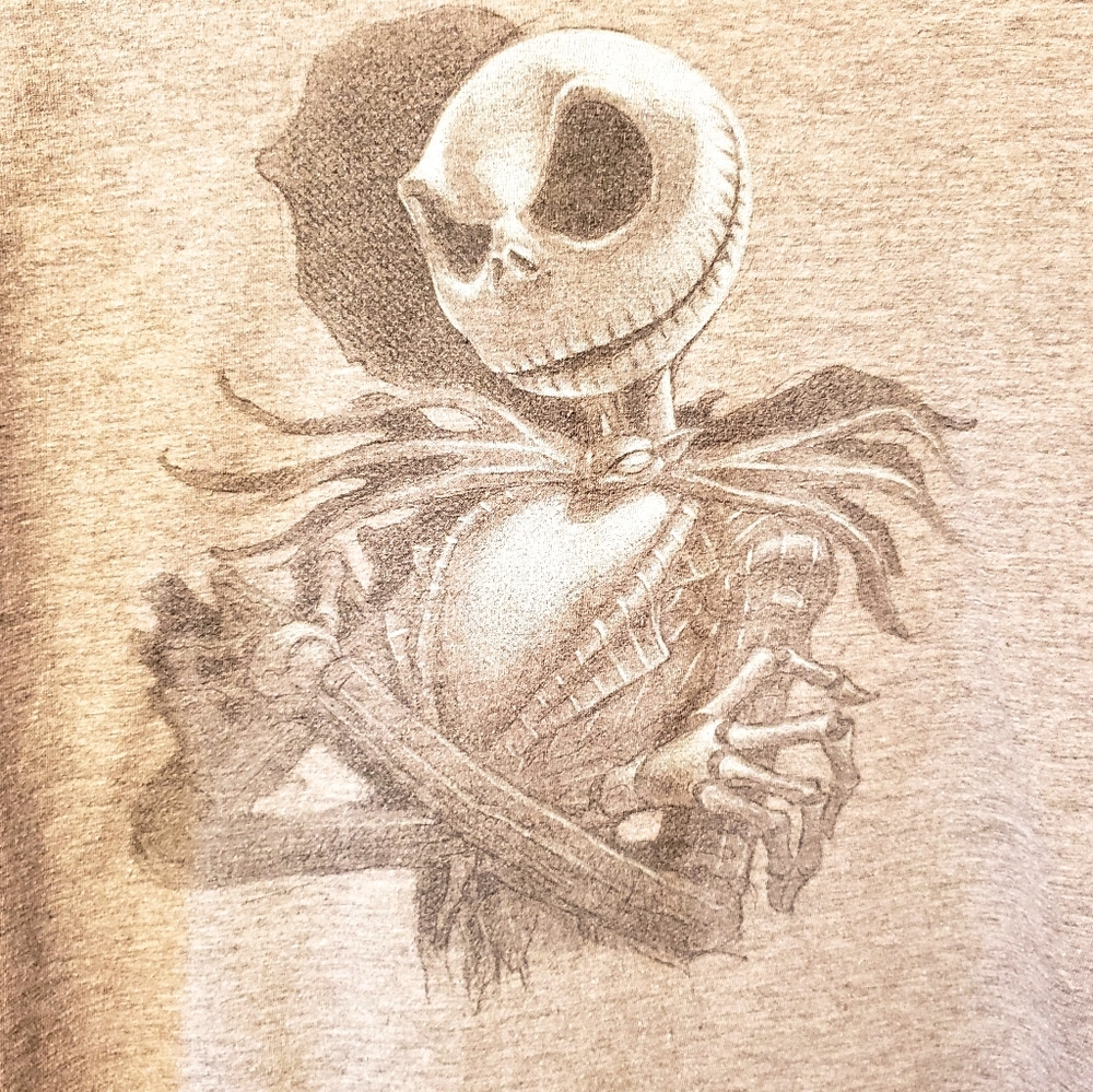 Disney Grey T Shirt Sz Large Nightmare on Elm